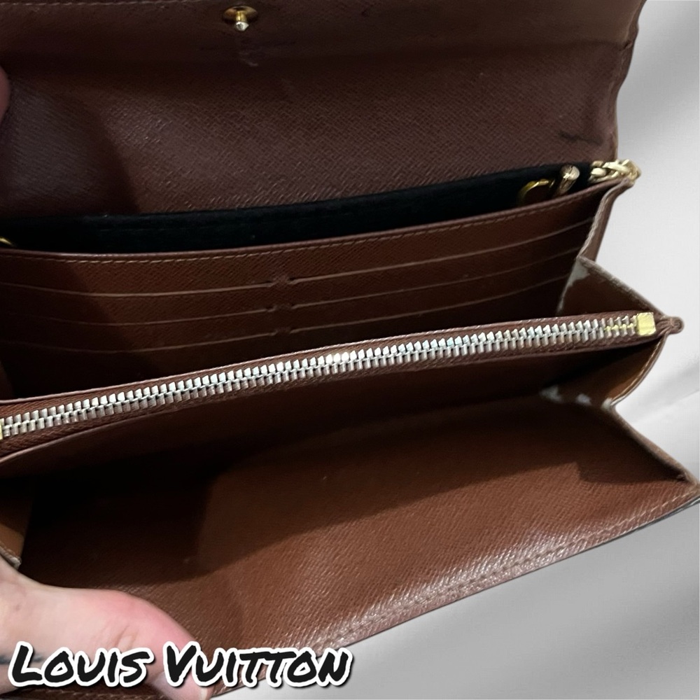 Louis Vuitton Brown and Gold Wallet with off brand Chain - Picture 10 of 17